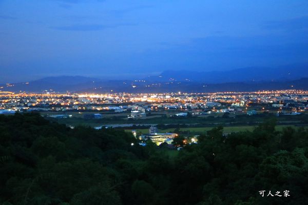 中部夜景露營區,中部露營,優質露營區,出租帳篷,夜景露營區,彰化露營區,有冰箱,玩水露營區,體驗露營 @可人之家