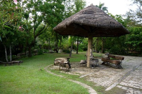 松濤園：中興新村松濤園