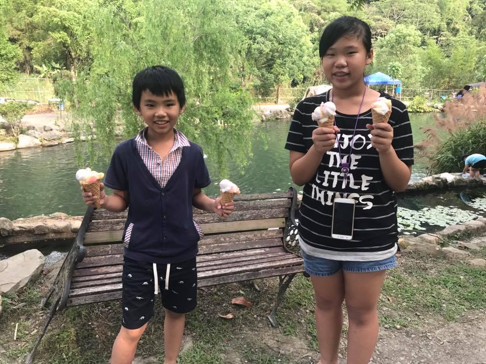 可釣魚、玩沙、玩水、籃球場露營區,沐光山居早餐吃到飽,沐光山居溫泉,沐光山居露營區,溫泉、泳池露營區