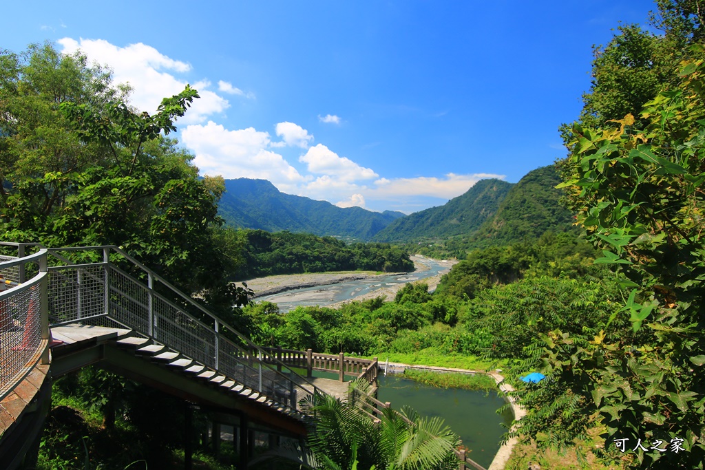 南投玩水露營區,南投露營區,楓香樹林,溜滑梯露營區,玩水,玩沙