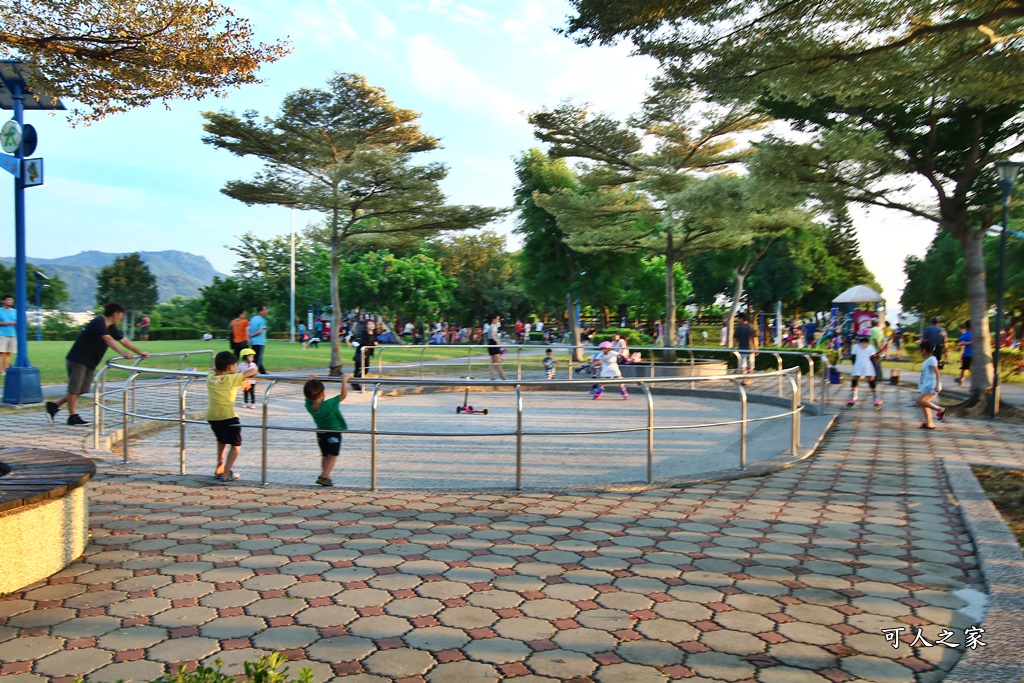 921震災紀念公園,台中太平景點,太平景點彩繪,太平磨石子溜滑梯