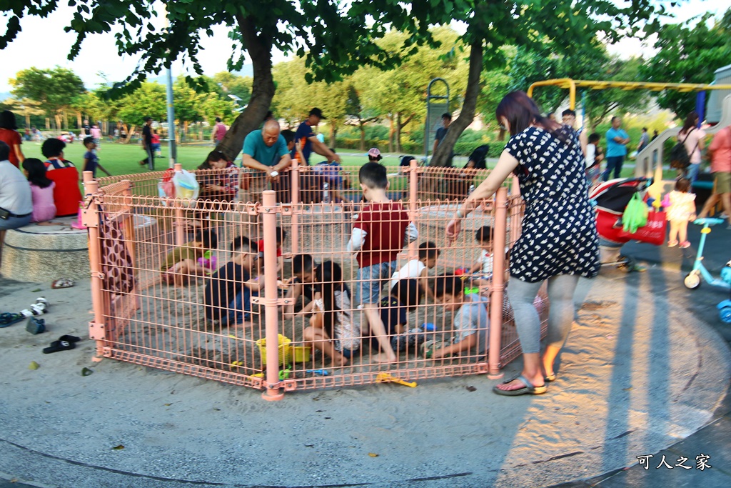 921震災紀念公園,台中太平景點,太平景點彩繪,太平磨石子溜滑梯