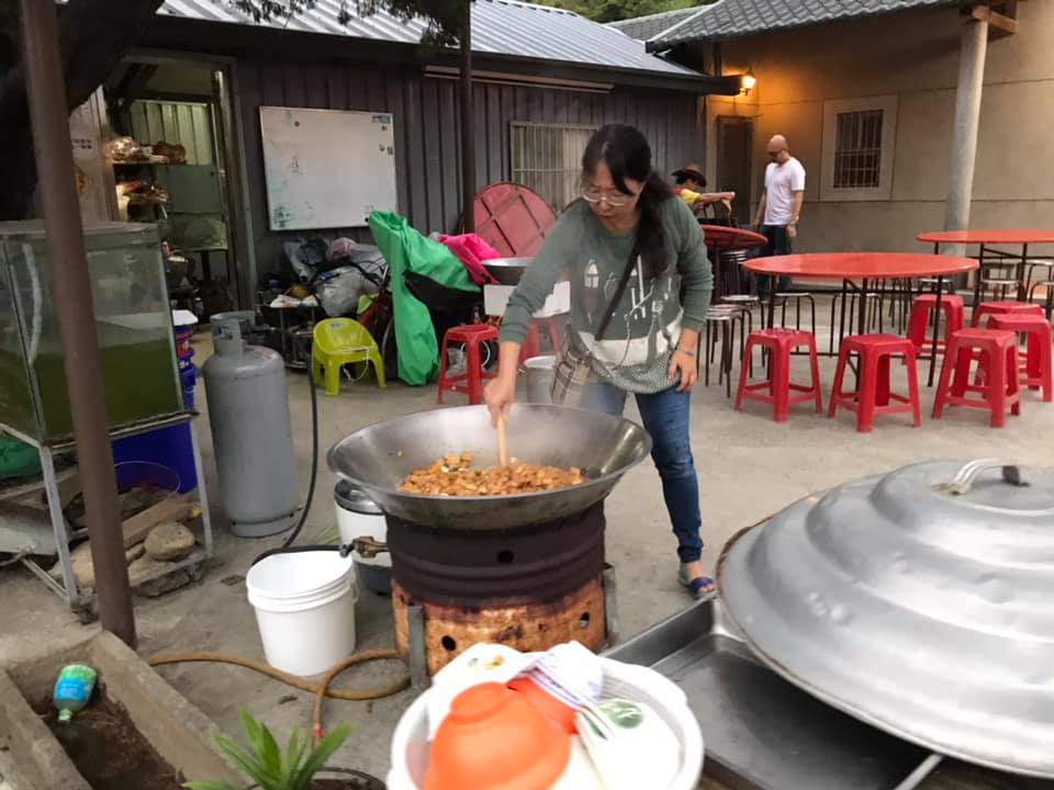 南投國姓露營區,露營玩水、玩沙,露營賞梅，採果樂,黃金森林露營區