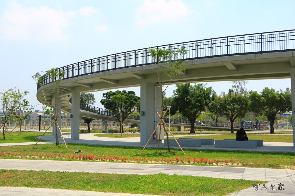 小港免費看飛機,小港森林公園,小港看飛機景點,親子遊樂設施