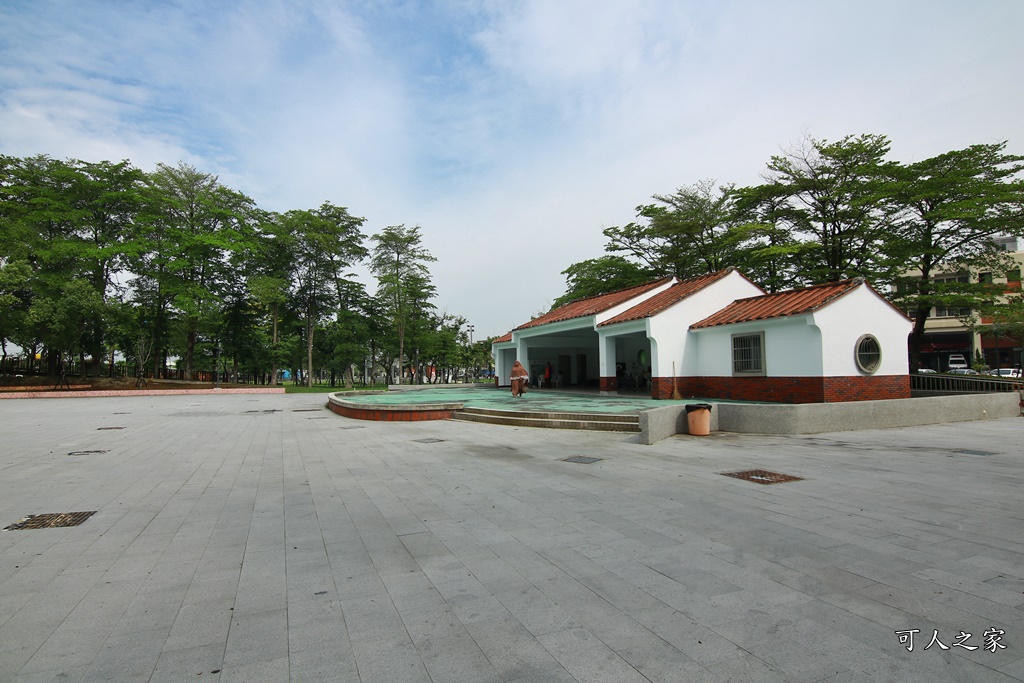 嘉義新港公園,顏思齊溜滑梯