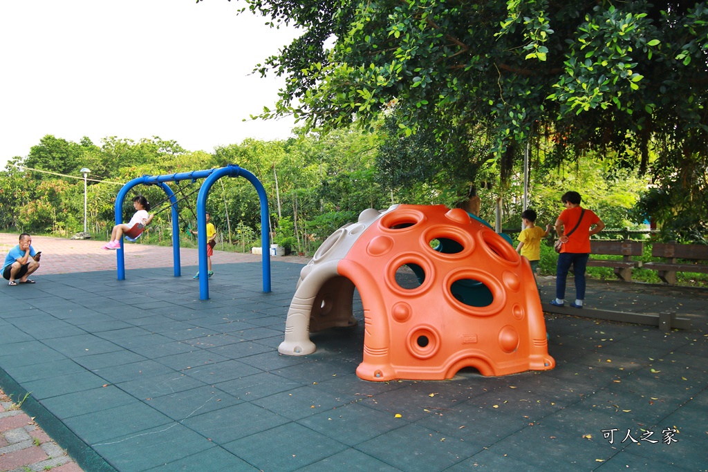 螺石公園(高灘地景觀磨石溜滑梯),西螺大橋廣場,西螺大橋親水公園