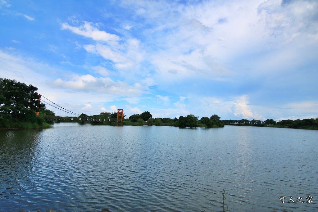 公園綠地,新增二層樓溜滑梯,景觀吊橋,無障礙設施,生態教育