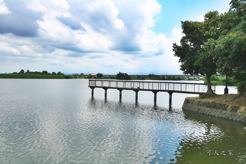 公園綠地,新增二層樓溜滑梯,景觀吊橋,無障礙設施,生態教育