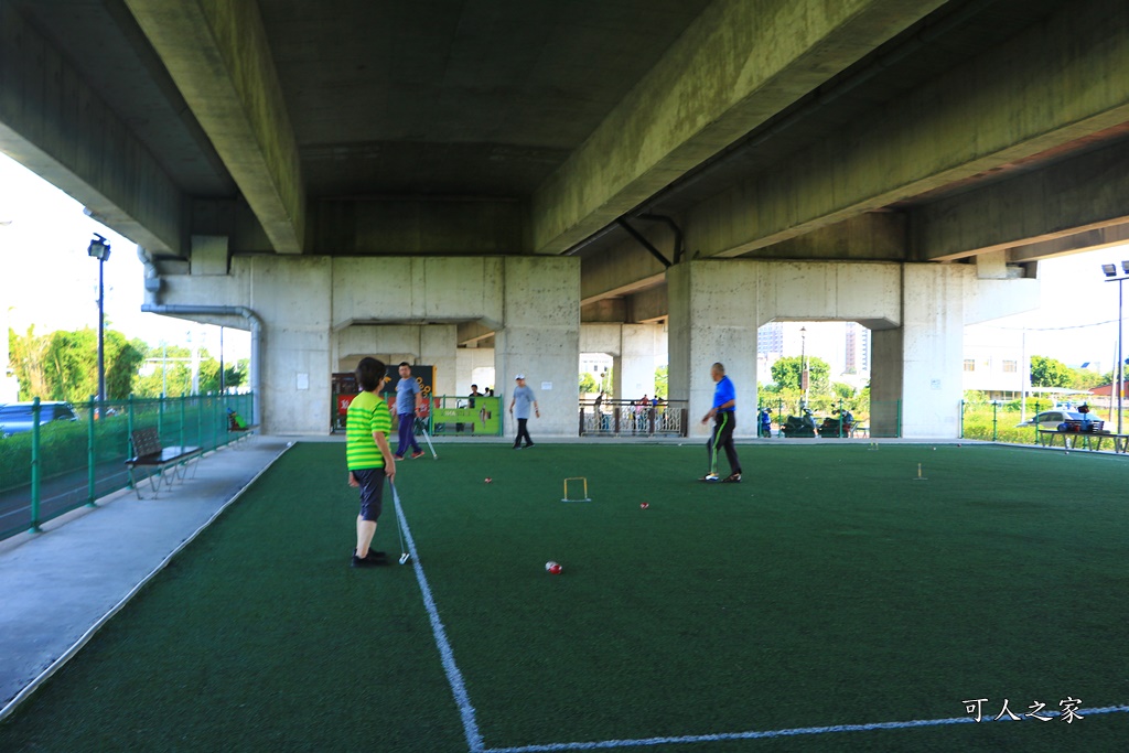 共融式遊戲場,國道2號國際路橋下公園