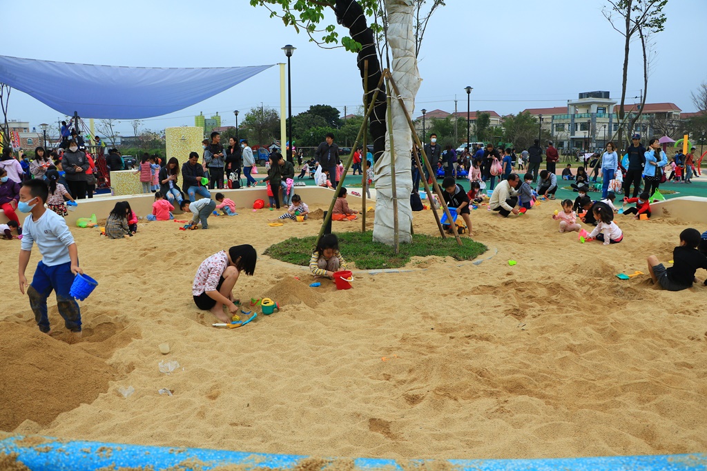 獅山多功能運動公園,苗栗新景點,苗栗第二座特色公園,苗栗遛小孩