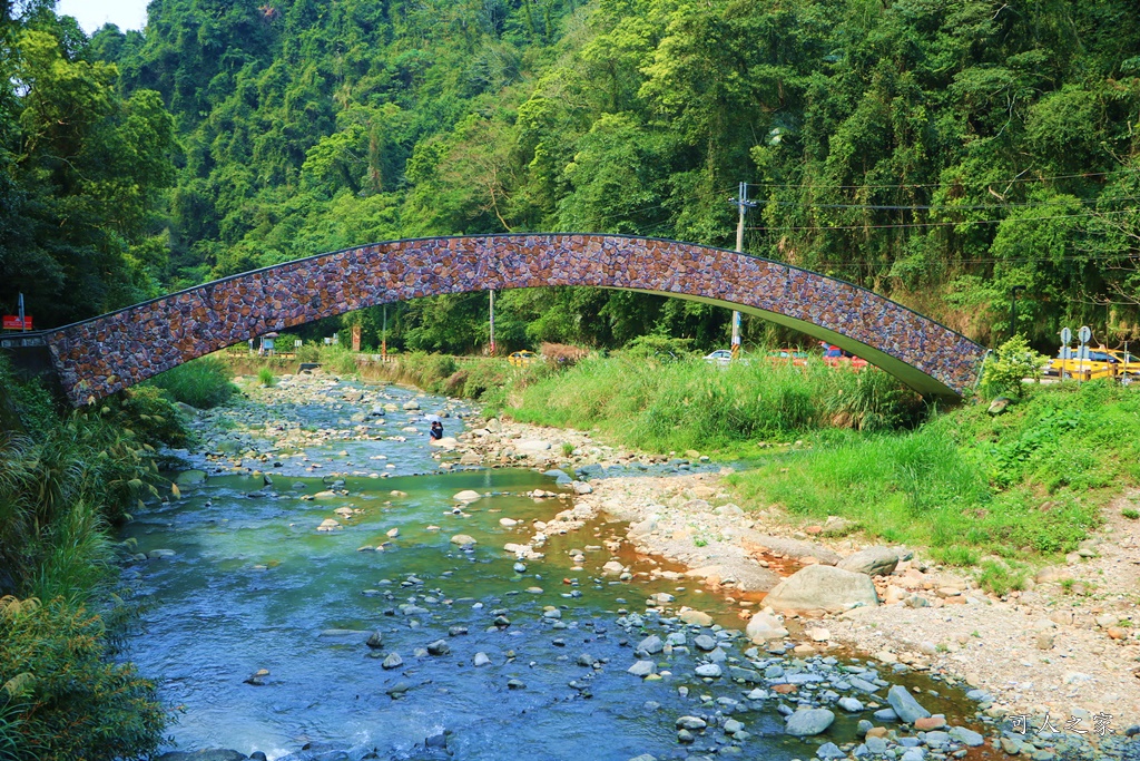 北埔冷泉/天然消暑水簾瀑布SPA、冷泉池、泡腳池/免費景點/賞螢熱點/近北埔老街、森窯