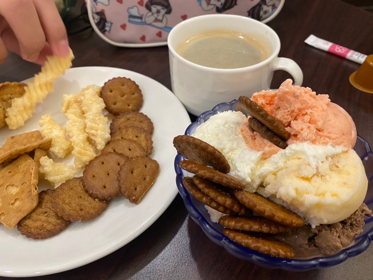 台東煮溫泉蛋,東台溫泉飯店戲水池,知本溫泉