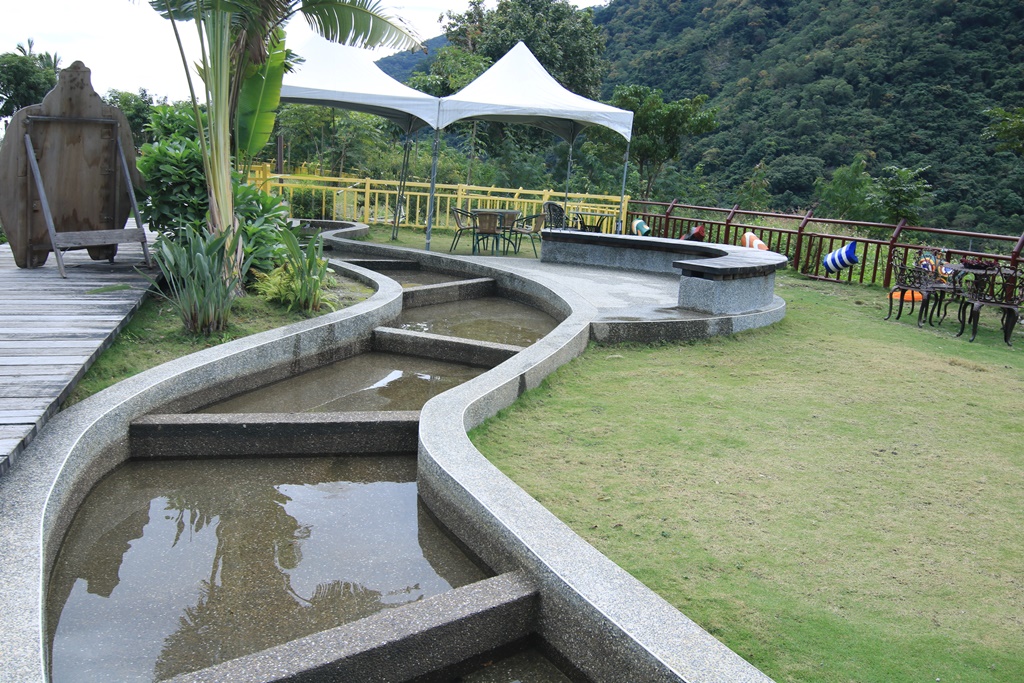 台東嘉蘭,台東金峰景點,嘉蘭天空步道,嘉蘭溫泉公園,太麻里溪,拉冷冷大橋,泡湯新景點