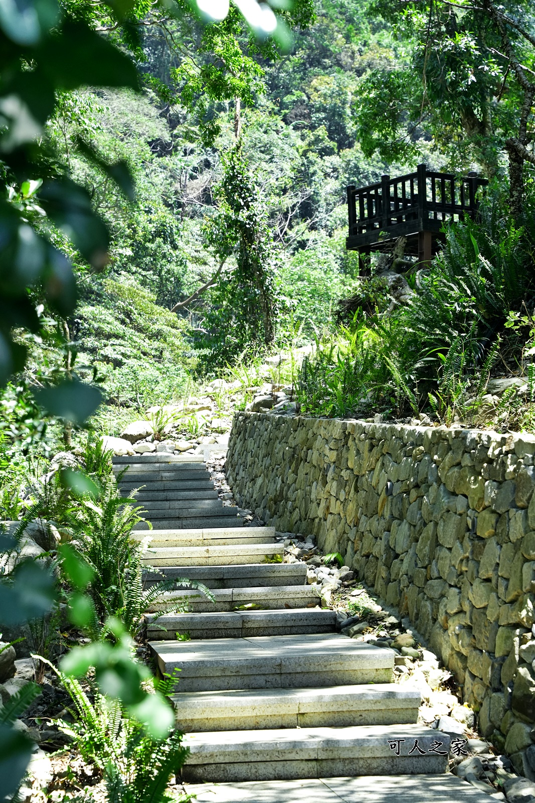 八仙山國家森林遊樂區,台保佳米意象站,景觀餐廳,看瀑布,親水區,觀瀑平台,靜海寺