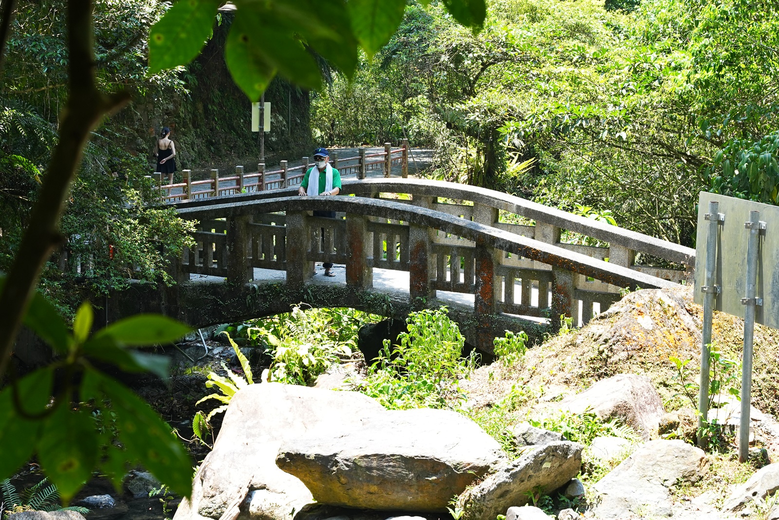 五峰旗瀑布,宜蘭戲水,宜蘭溫泉魚免費,宜蘭瀑布,宜蘭礁溪景點推薦