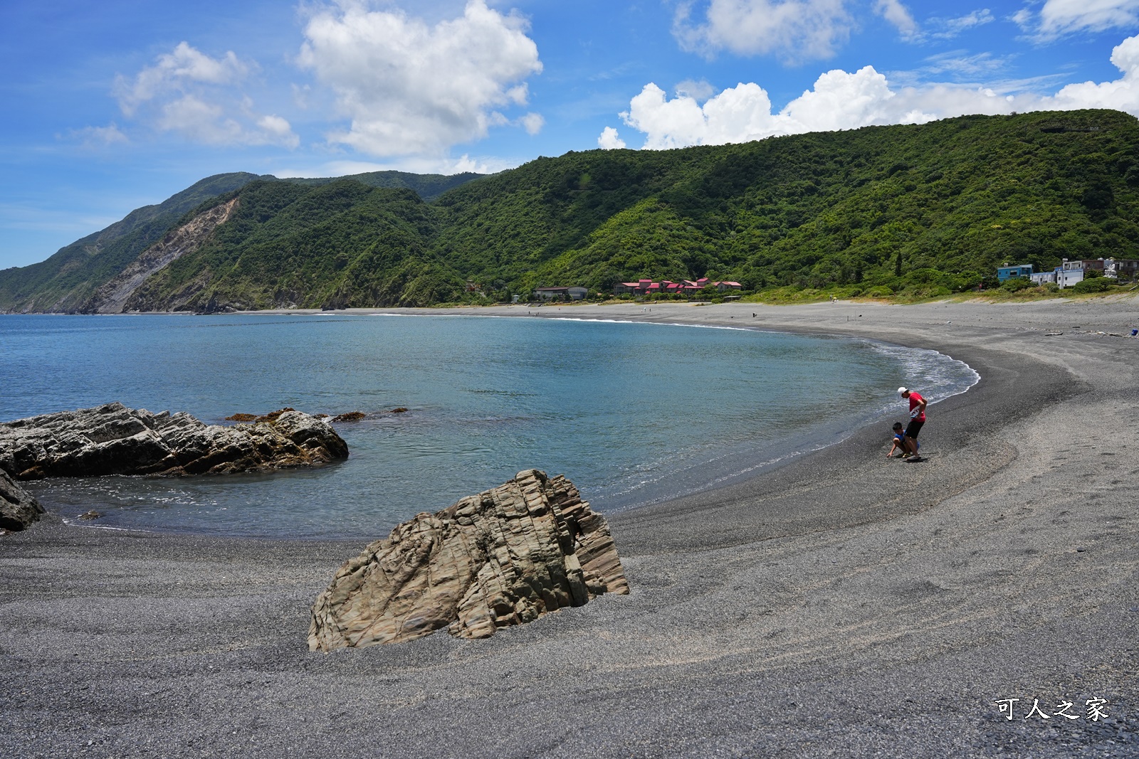 宜蘭內埤海灘,情人灣