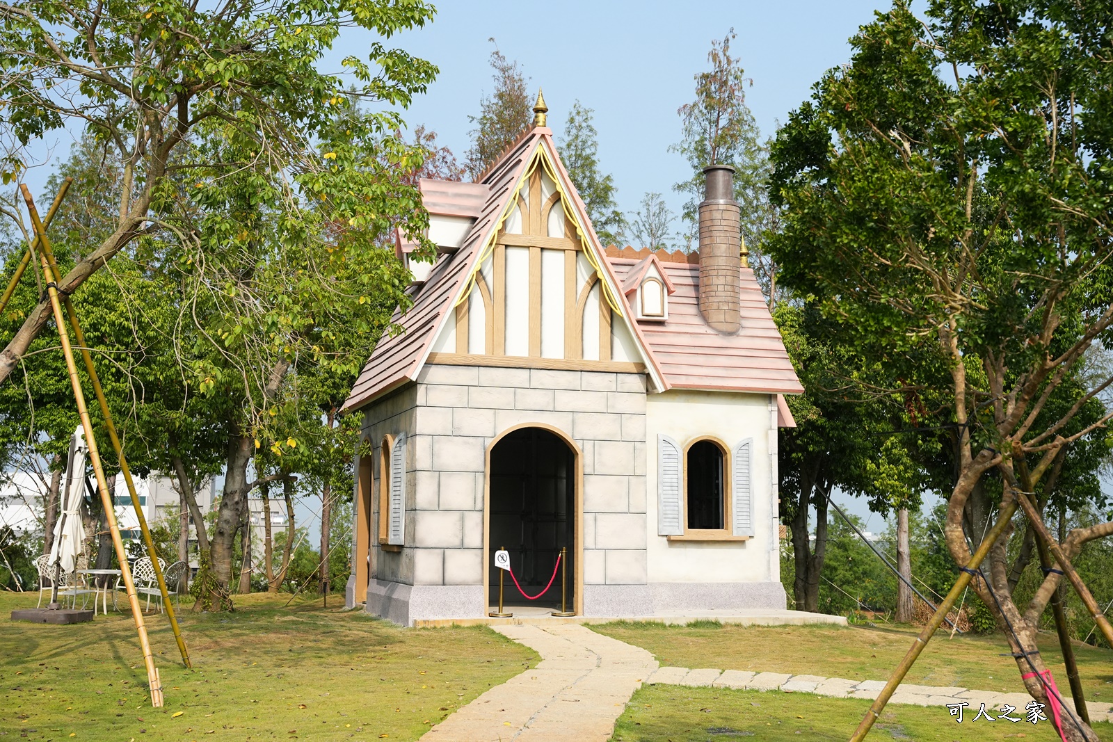 佐登妮絲城堡,嘉義大林景點,嘉義新景點,巴洛克風格建築,穹頂大廳