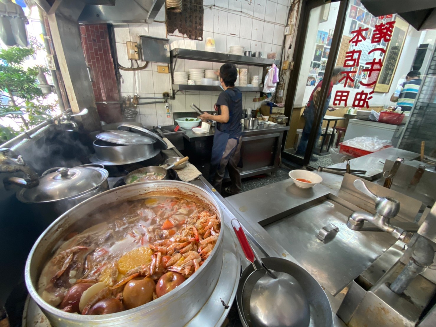 嘉義吃牛肉麵推薦,嘉義市美食,嘉義牛肉麵,楊記水餃,皇后湯,皇帝湯