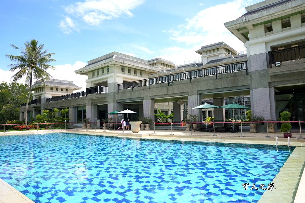 台南一日遊,台南搭船遊湖,台南柳營尖山埤渡假村,台南柳營景點,天鵝船