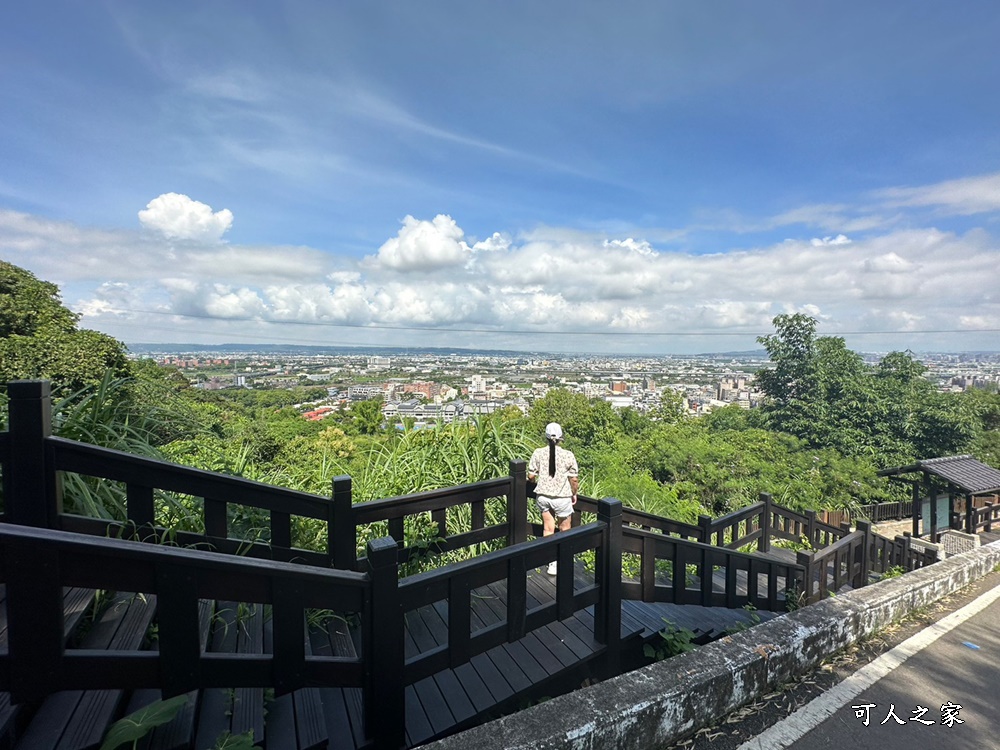 台中登山步道,台中看夜景,台中霧峰步道,夜景步道景點,望月峰獻堂登山步道 @可人之家