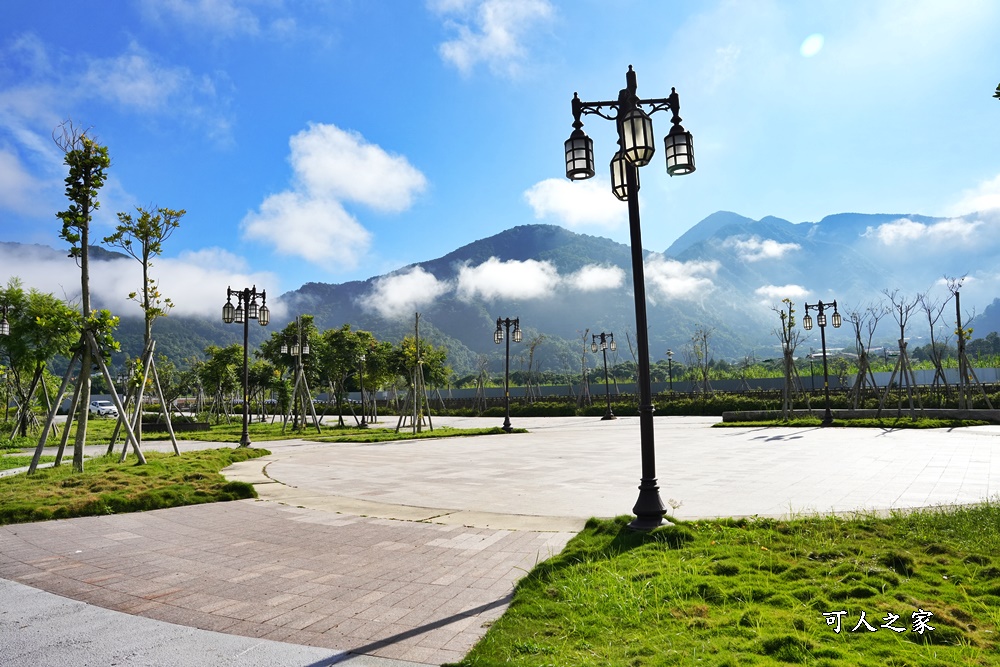 南投埔溫泉公園,南投新景點,南投第二座共融遊樂設施,埔里新景點,埔里日式溫泉池,埔里泡足湯,埔里福興農場溫泉區親水公園,溫泉遊客中心,福星溫泉遊戲場