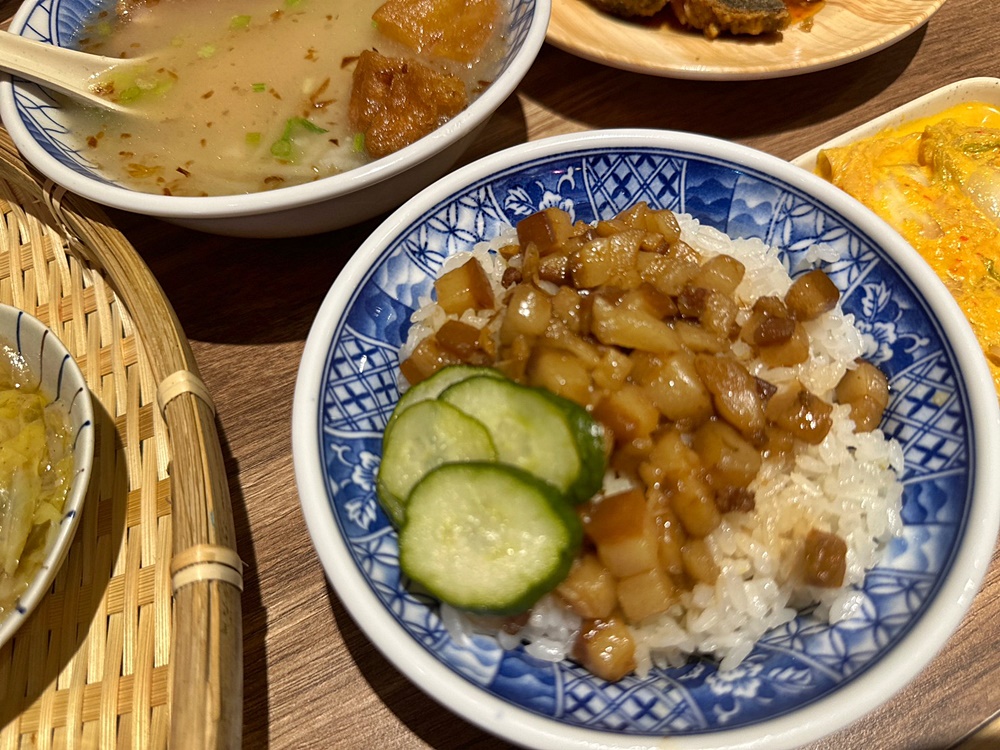 台客燒肉必吃,台客燒肉草屯店,米其林必比登餐廳