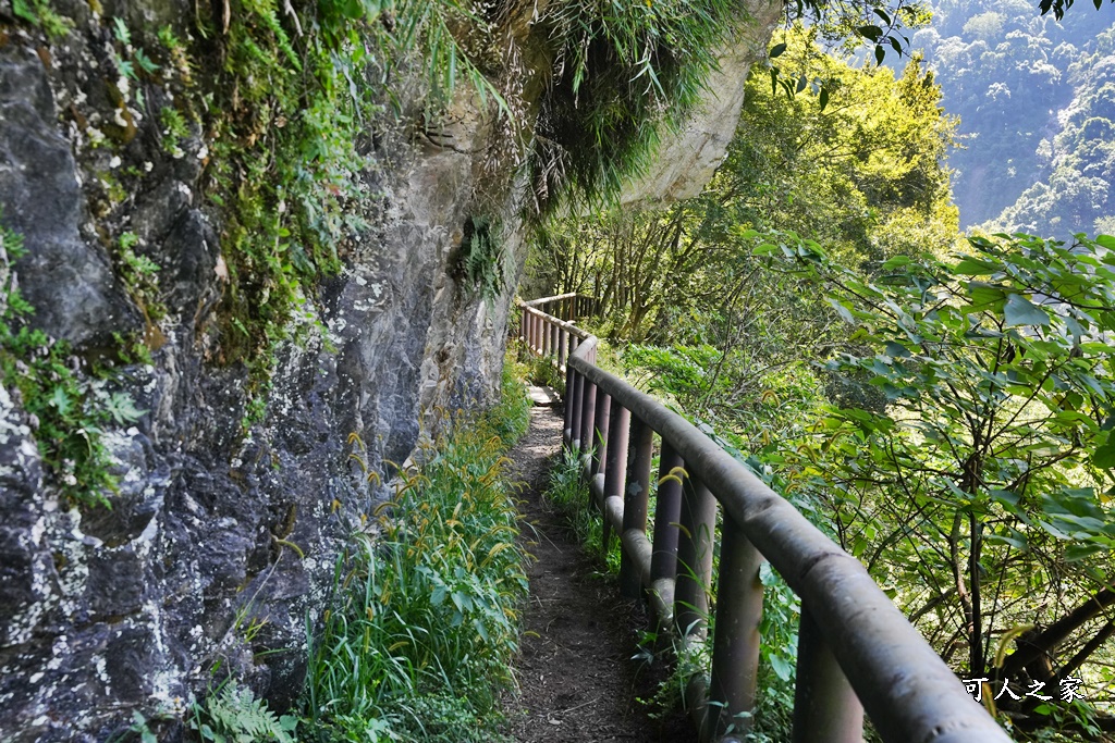 八通關古道雲龍瀑布