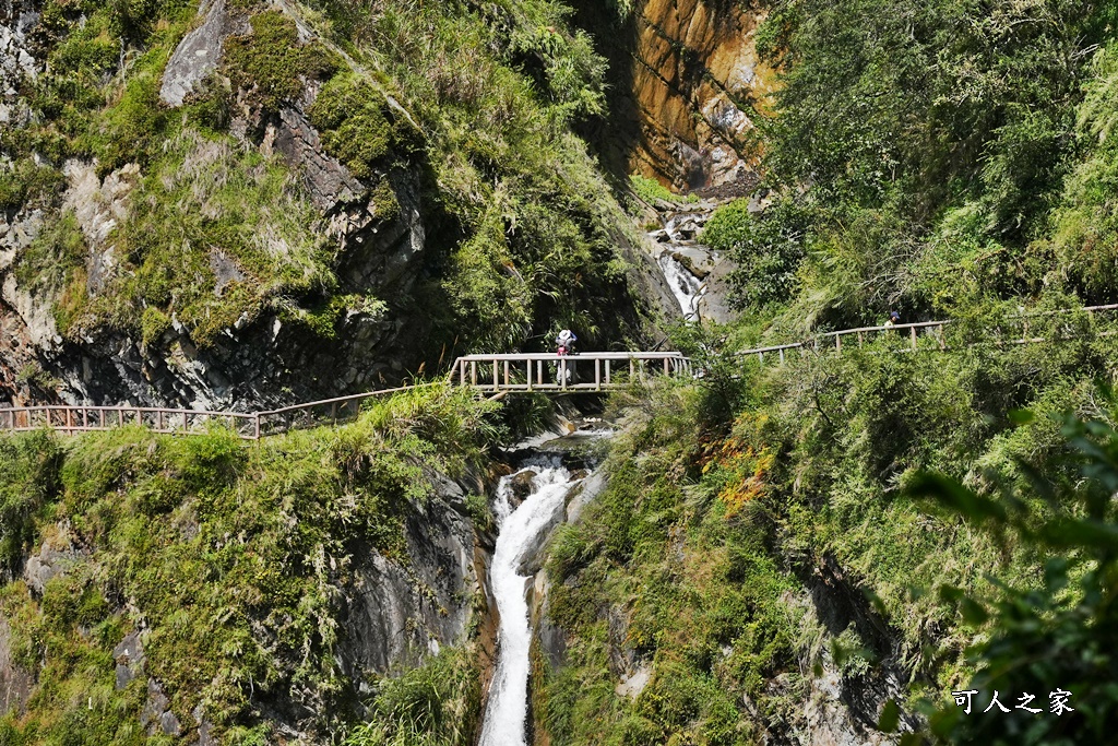 八通關古道雲龍瀑布