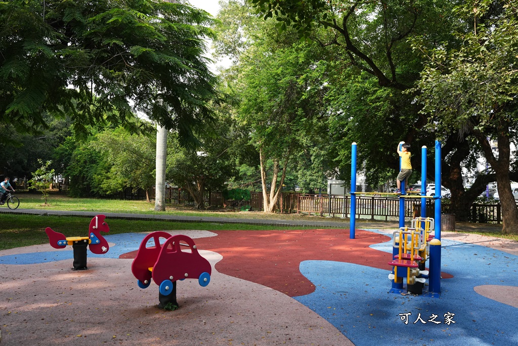 南投市中山公園,南投特色遊戲場,露營風特色遊戲設施