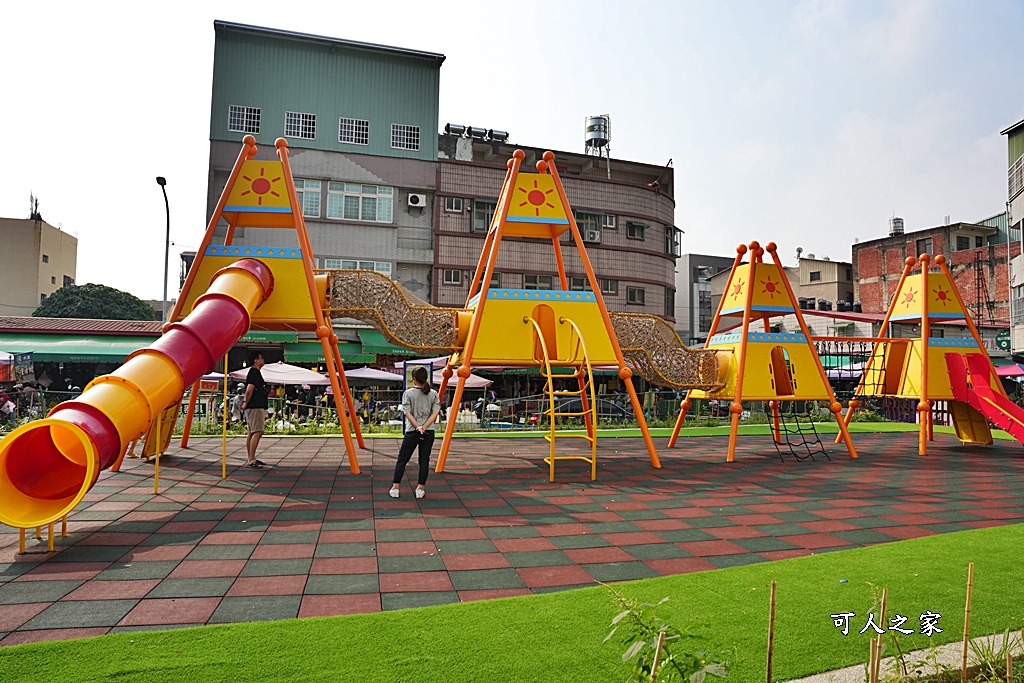 南投市中山公園,南投特色遊戲場,露營風特色遊戲設施