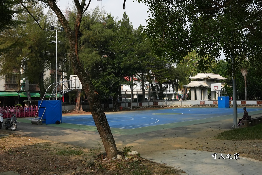 南投市中山公園,南投特色遊戲場,露營風特色遊戲設施