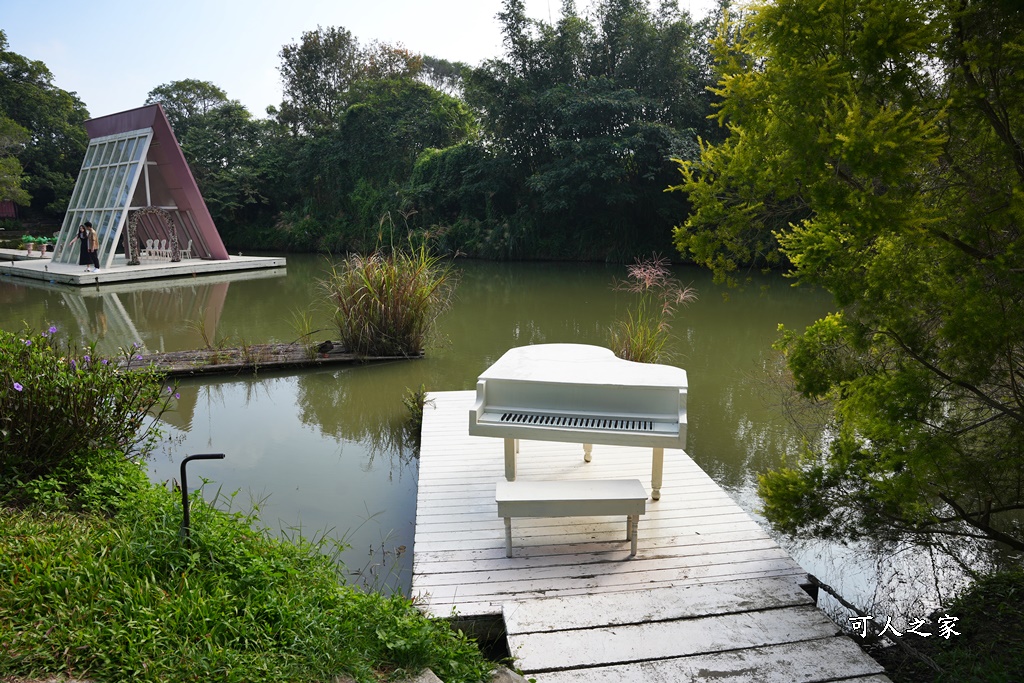 格林奇幻森林,水上教堂,白色教堂,苗栗新景點,苗栗異國風情園區,苗栗網美照景超過50個,苗栗美拍,雅典娜宮殿,龍貓裝置