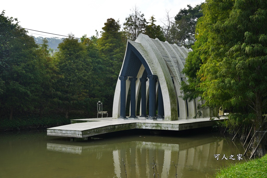 格林奇幻森林,水上教堂,白色教堂,苗栗新景點,苗栗異國風情園區,苗栗網美照景超過50個,苗栗美拍,雅典娜宮殿,龍貓裝置