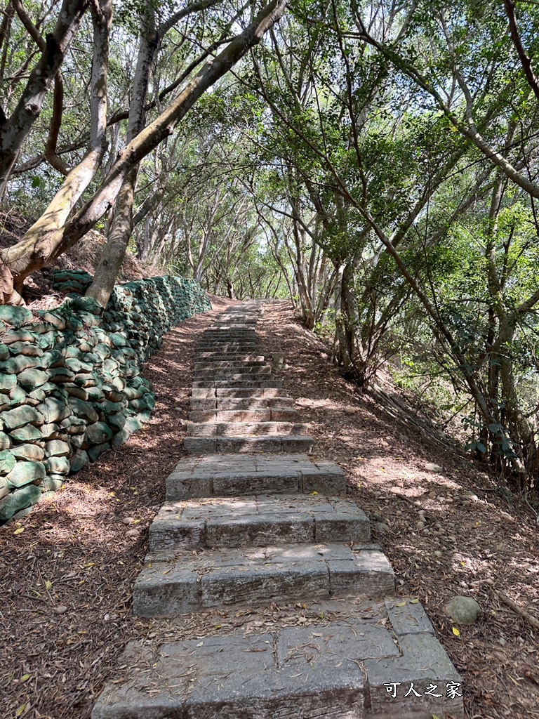 台中大肚景點,台中大肚萬里長城登山步道,台中景點,台中親子步道,台中走步道推薦,登山步道首選,萬里山長好走