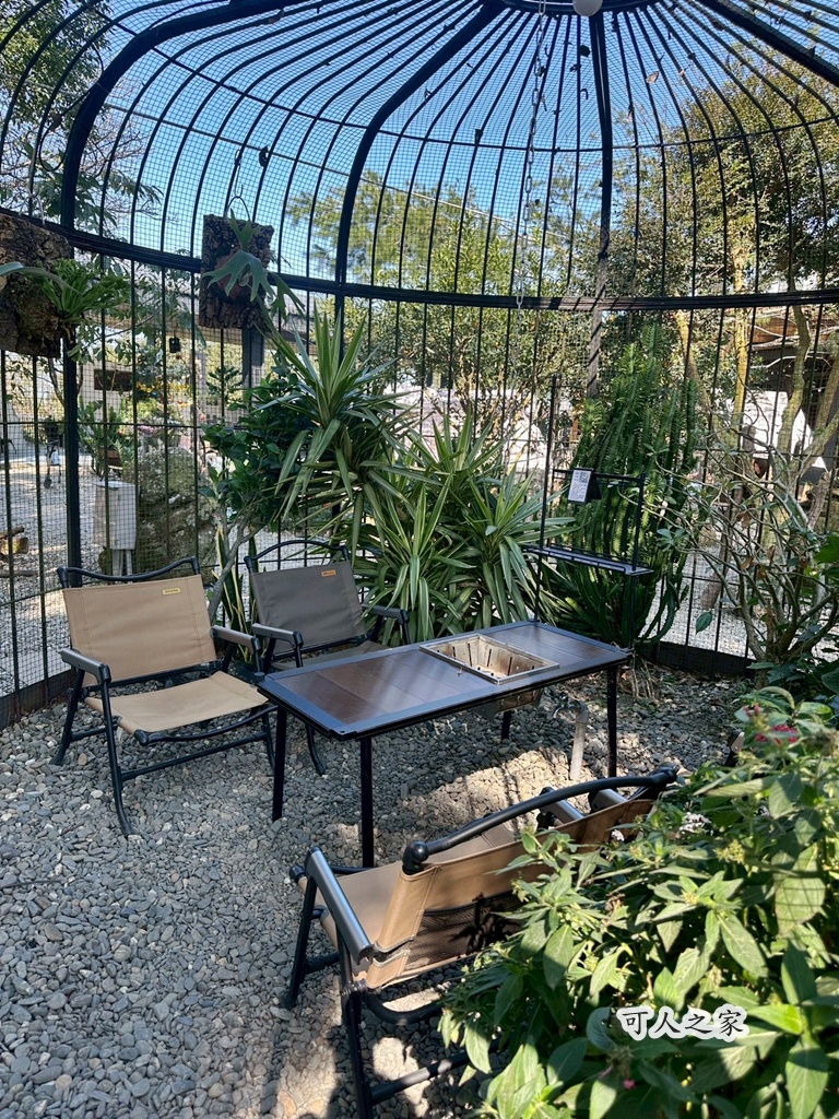 古坑咖啡,古坑玩沙,古坑美食,夜景餐廳,情侶約會,桂林映象會館,珍粉紅城堡,華山小天梯,蘿莎玫瑰莊園,蜜蜂故事館,親子餐廳,雲林IG景點,雲林一日遊,雲林休閒農場,雲林古坑景點,雲林咖啡廳,雲林夜景,雲林戶外景點,雲林打卡,雲林打卡景點,雲林推薦景點,雲林旅遊攻略,雲林景觀餐廳,雲林浪漫景點,雲林火鍋,雲林約會,雲林網美,雲林美食推薦,雲林華山,雲林親子景點,雲林觀光,雲林露營風,雲頂咖啡,雲頂咖啡低消,雲頂咖啡景觀餐廳,雲頂咖啡營業時間,雲頂咖啡菜單,雲頂咖啡電話