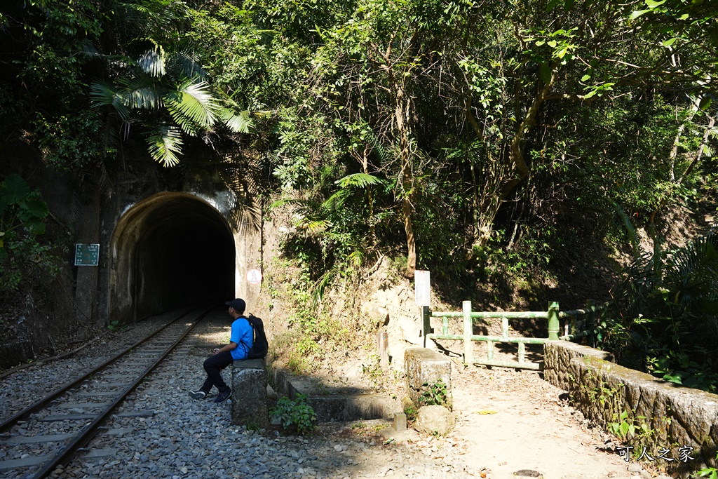 奉天岩,搭火車走步道,獨立山愛玉,獨立山步道,獨立山步道登山口,獨立山火車站時刻表