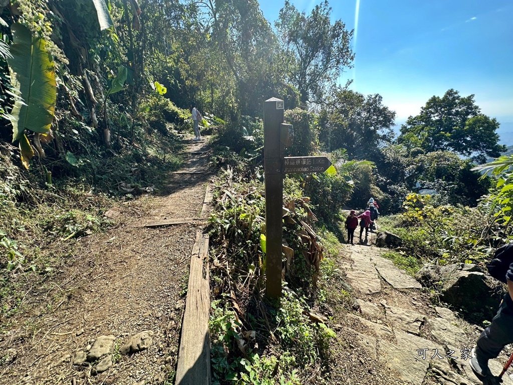 奉天岩,搭火車走步道,獨立山愛玉,獨立山步道,獨立山步道登山口,獨立山火車站時刻表