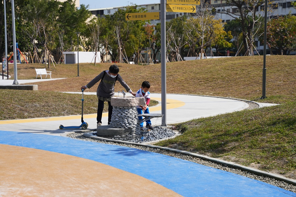 彰化延平公園,彰化新公園,彰化特色遊戲場