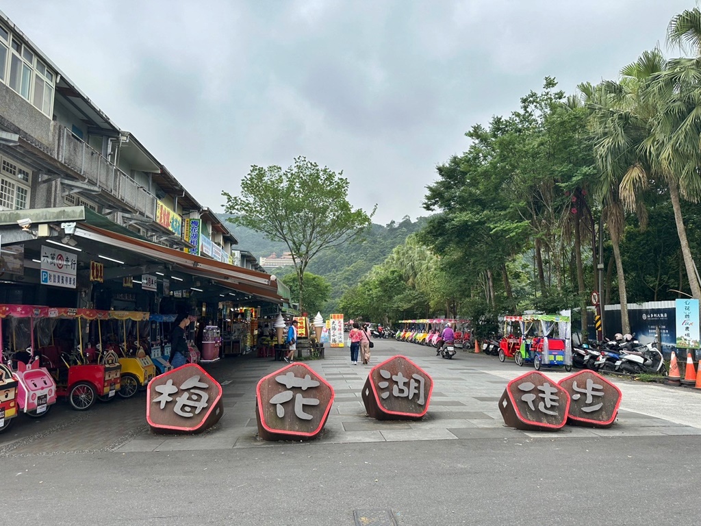 宜蘭冬山小吃,阿信花生糖冰淇淋