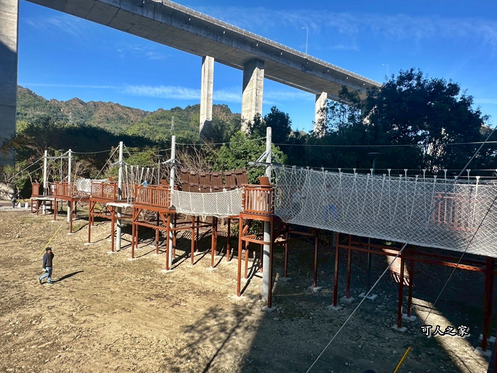 網站近期文章：南投國姓【橋聳雲天綠雕園區】新增山訓挑戰區！超大設施一起來挑戰