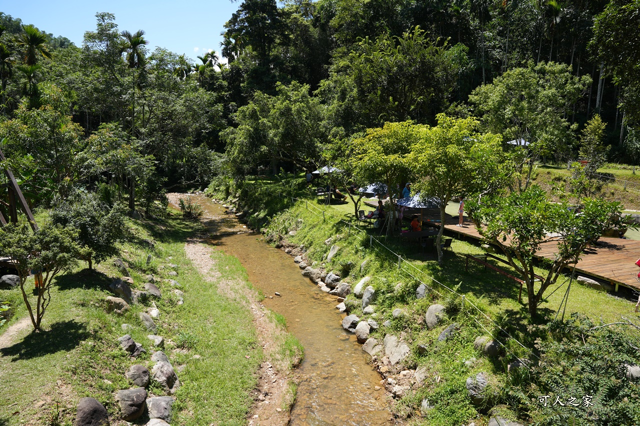 冰品,埔里桃米，近日月潭,妮娜巧克力,寵物友善,岸境濕地莊園,庭園咖啡野餐,杯子蛋糕,生態導覽,紙教堂。,親子戲水場域,野溪體驗，輕食