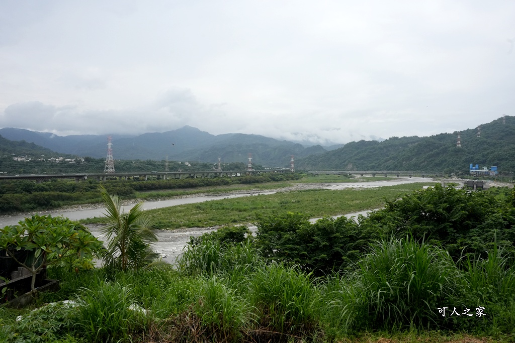 免費景點,南投國道六號景點,南投新地標,南投景點,南投草屯新地標,南投鳥嘴潭人工湖,水資源教育館,清水模建築,湖畔步道,網美拍照,親子景點,鳥嘴潭人工湖水資源教育館,鳥嘴潭水資源教育館