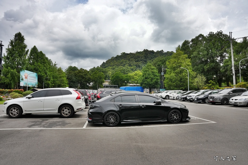 南投親子景點,埔里景點,埔里水与松萌萌園,拍照打卡,果凍,水豚君,茶葉蛋,草泥馬,門票優惠,餵動物