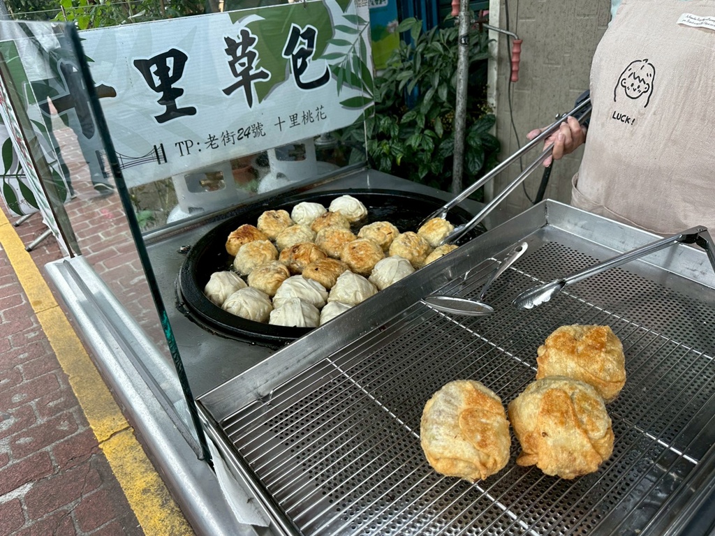 嘉義一日遊,嘉義太平老街,嘉義小吃,嘉義旅遊,太平老街必吃,太平老街美食,手工貢丸,梨子腳山步道,草仔粿,高麗菜包