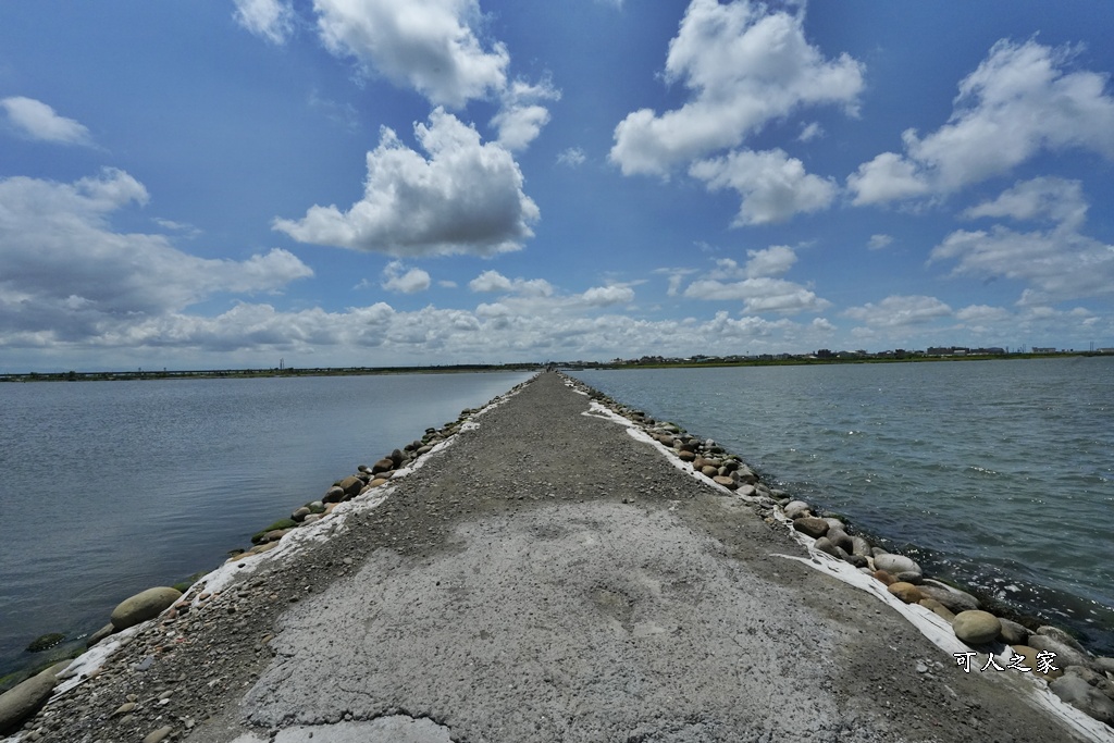 #台南旅遊 #台南秘境 #扇形鹽田 #拍照聖地 #免門票 #戶外景點 #台南推薦,台南景點 #扇鹽地景園區 #生命之樹 #台南旅遊 #網美景點 #拍照聖地 #免門票 #純白藝術 #扇形鹽田 #台南打卡 #姐妹輕旅行 #週末去哪玩 #仙氣十足