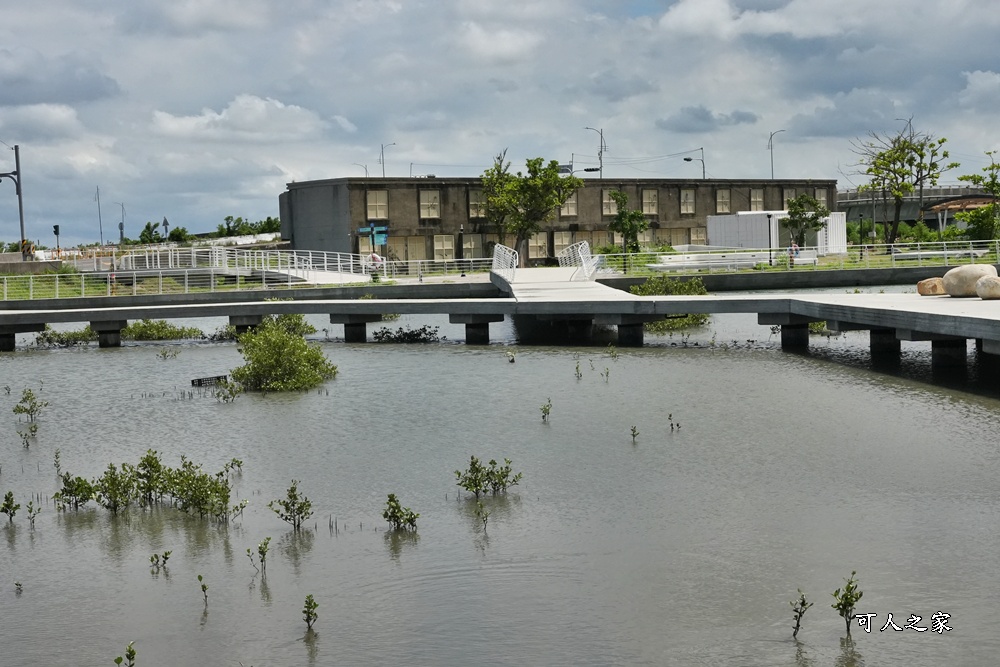 #台南旅遊 #台南秘境 #扇形鹽田 #拍照聖地 #免門票 #戶外景點 #台南推薦,台南景點 #扇鹽地景園區 #生命之樹 #台南旅遊 #網美景點 #拍照聖地 #免門票 #純白藝術 #扇形鹽田 #台南打卡 #姐妹輕旅行 #週末去哪玩 #仙氣十足