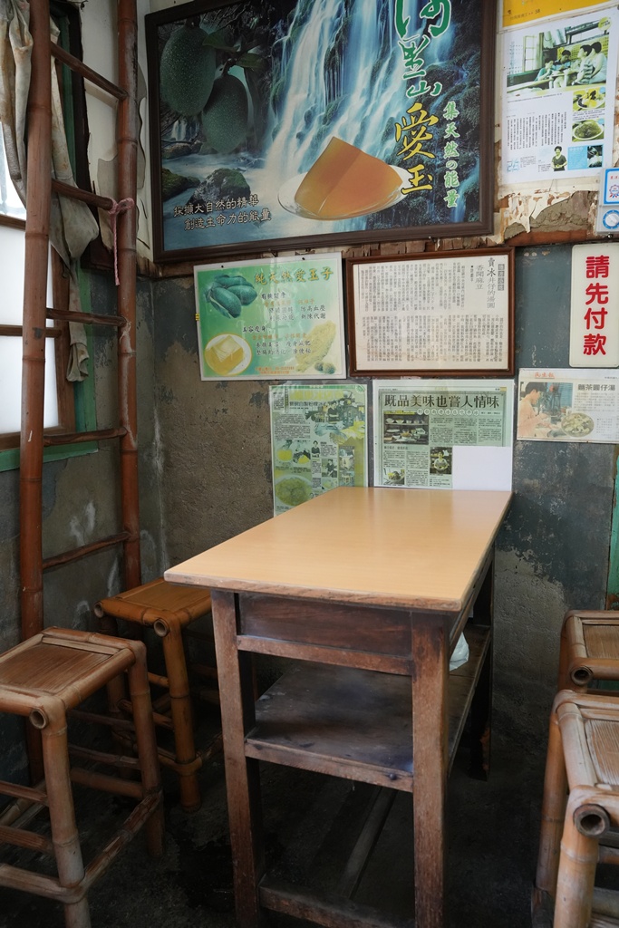 偶像劇打卡,古早味冰品,台南冰店推薦,台南必吃,台南消暑,台南美食,台南龍泉冰店,想見你取景地,懷舊冰品,手工餡料,莫奶奶的冰店