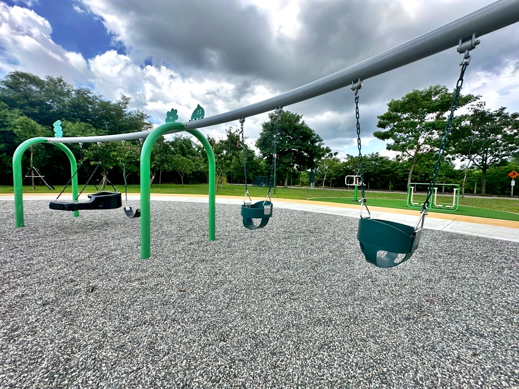 免費公園,彰化親子景點,溜滑梯,滑索,熊趣米公園,田中公園,親子放電,遛小孩
