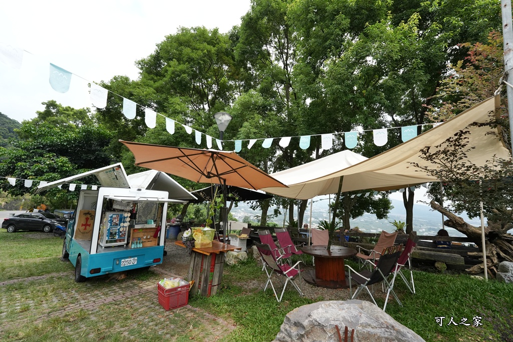 假日限定,卓蘭秘境咖啡,小山丘 hillside 145.5k,戶外咖啡廳,手作甜點,文青風,無敵山景,療癒放鬆,網美必訪,苗栗景點