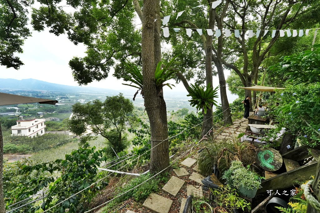 假日限定,卓蘭秘境咖啡,小山丘 hillside 145.5k,戶外咖啡廳,手作甜點,文青風,無敵山景,療癒放鬆,網美必訪,苗栗景點